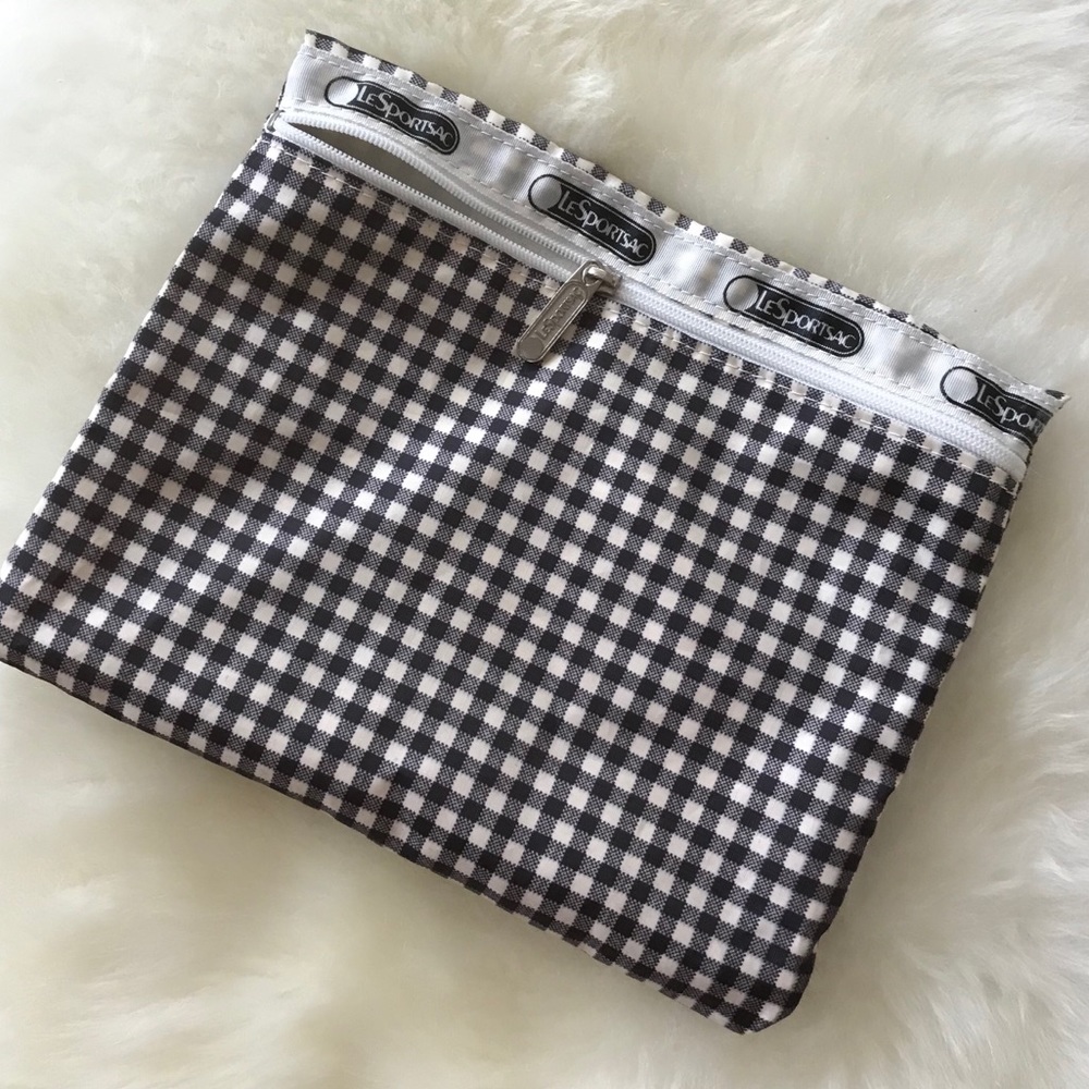 LeSportsac gingham small zipper pouch 🖤
